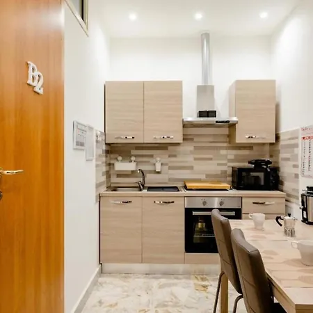 Mi Casa Tu Casa - *